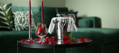 Valentinstag: Romantik pur bei einem Candle-Light-Dinner